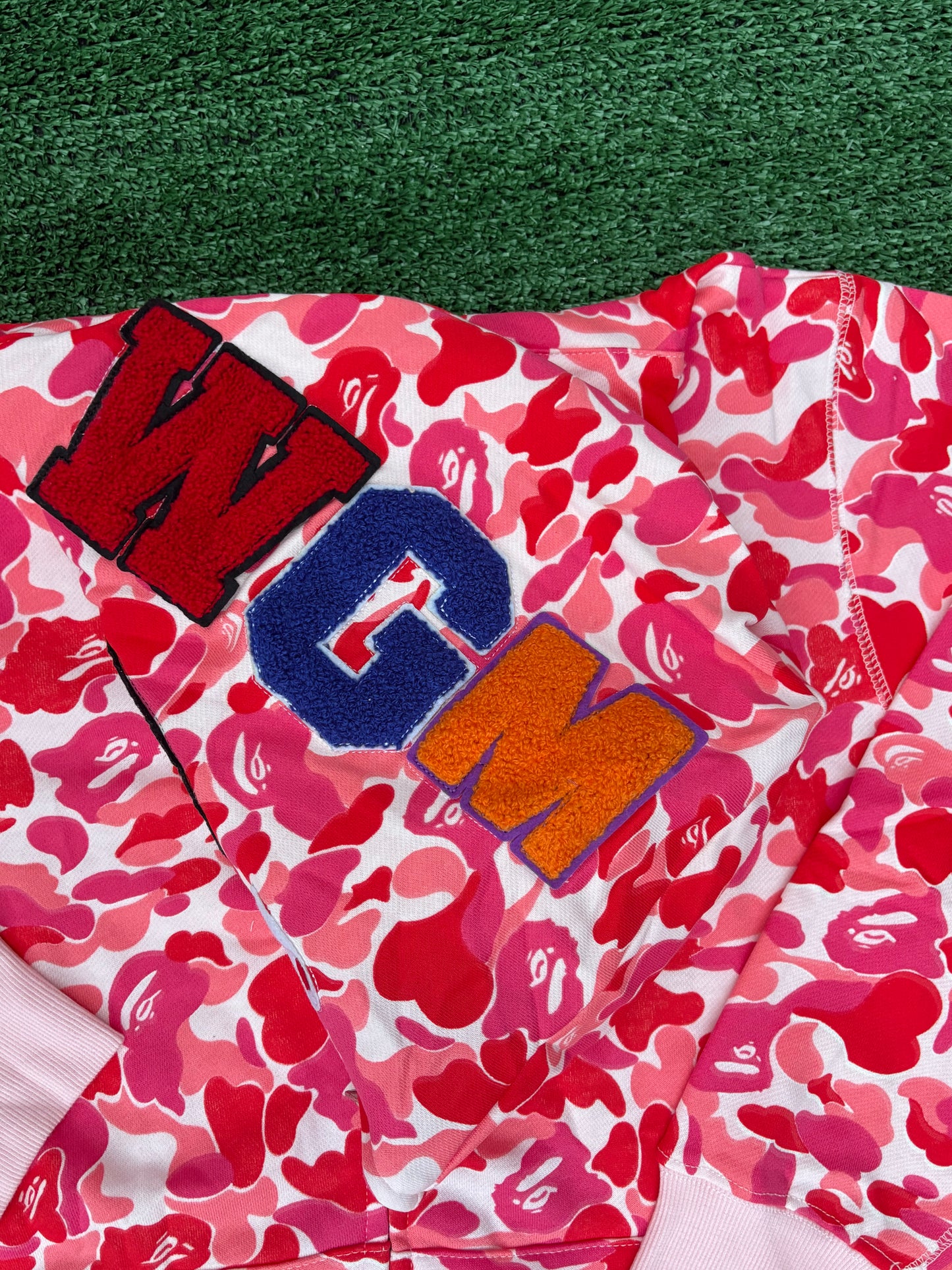 Camo Shark Pink Hoddie