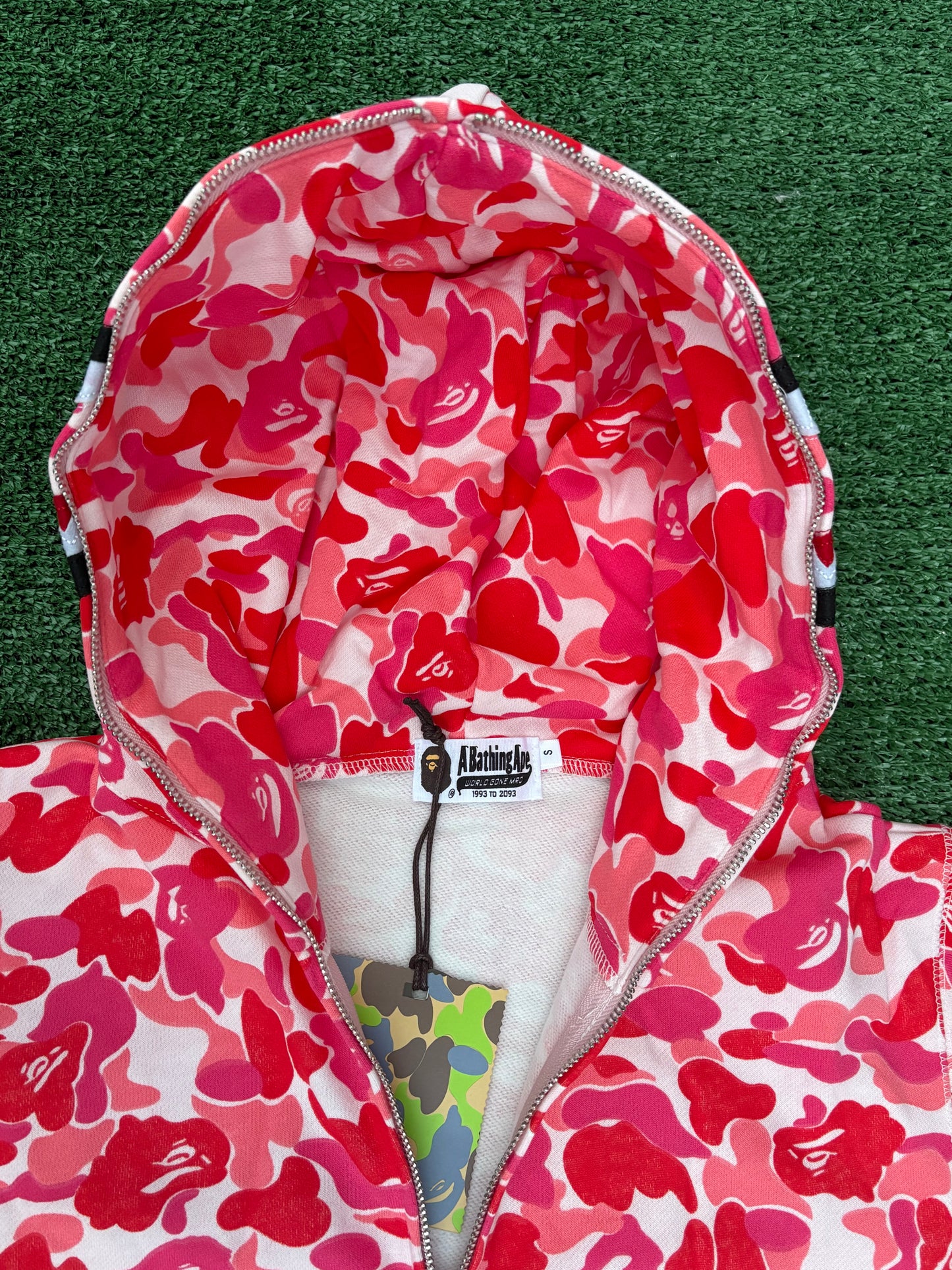 Camo Shark Pink Hoddie
