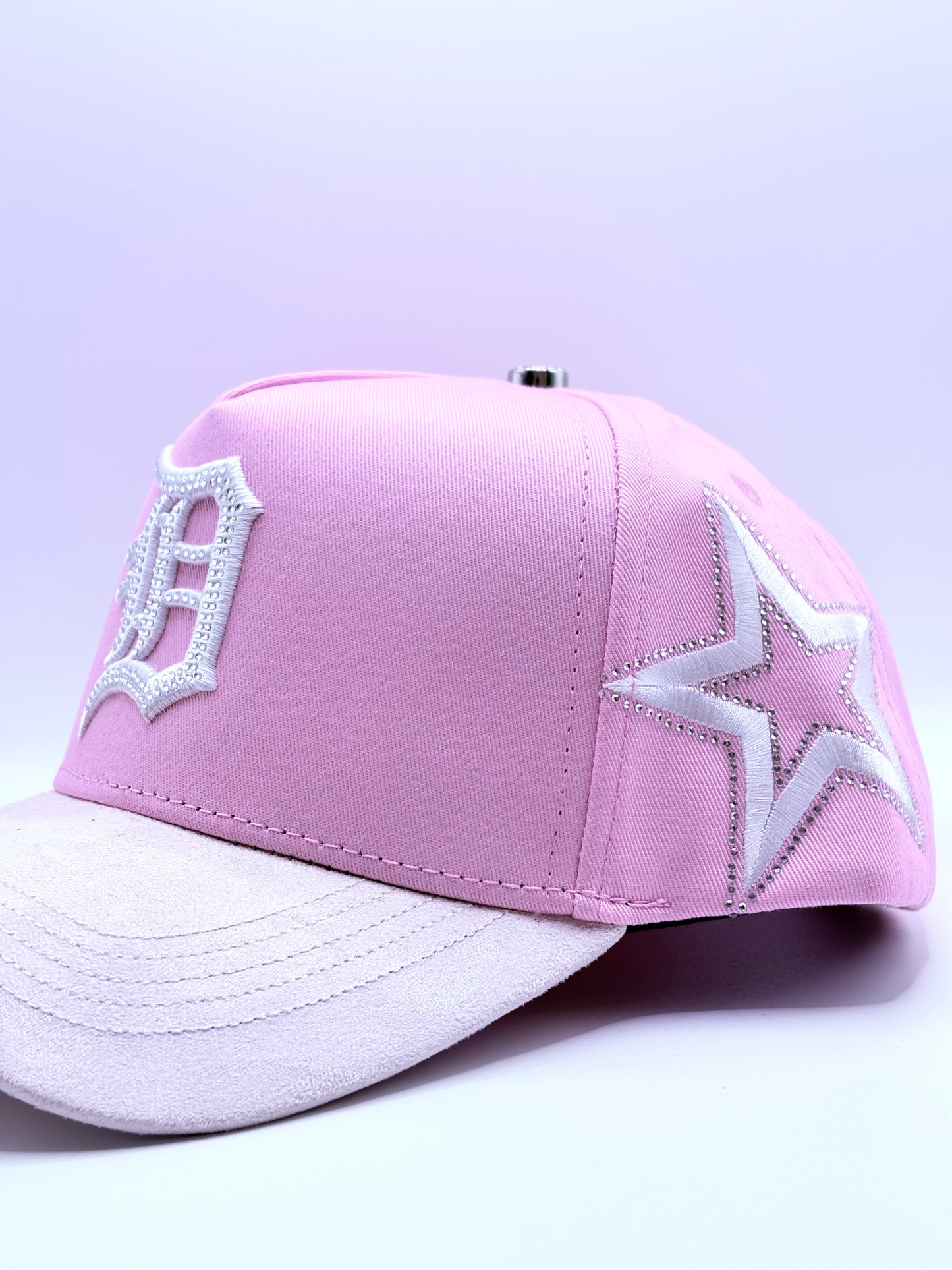 Caps Fan Detroit stars Pink
